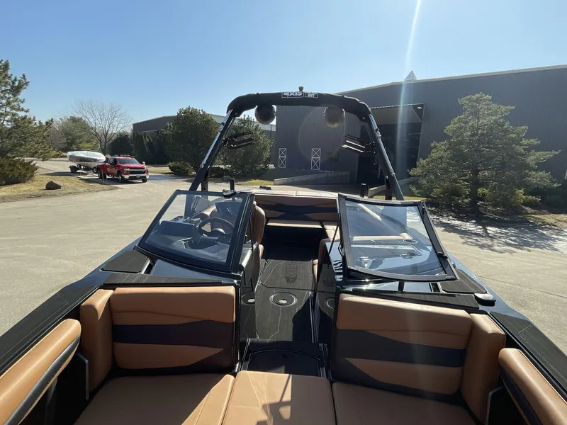 Slide: The Image of Axis A225 2024 - 191