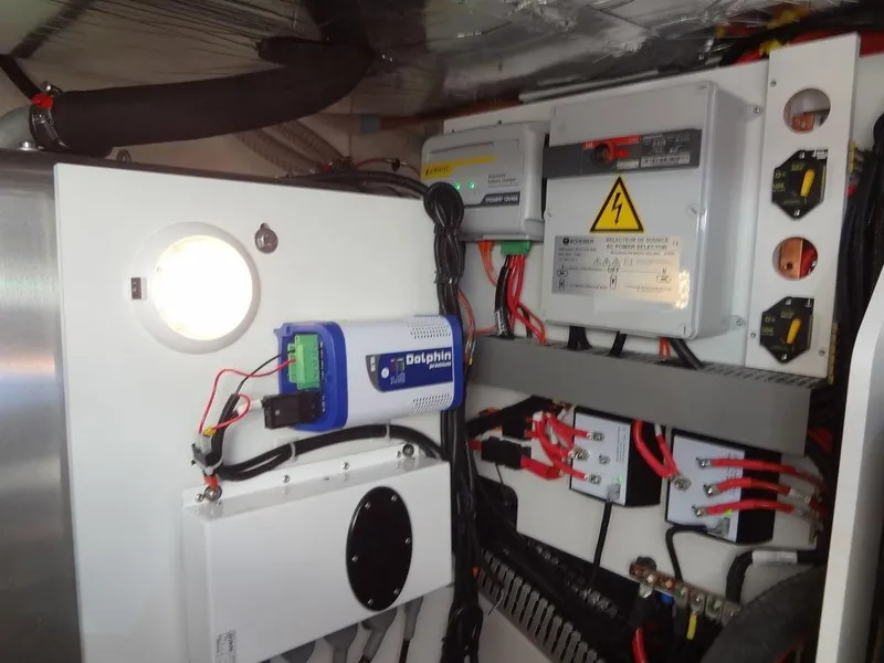 Slide: The Image of Prestige 420F 2024 - 75