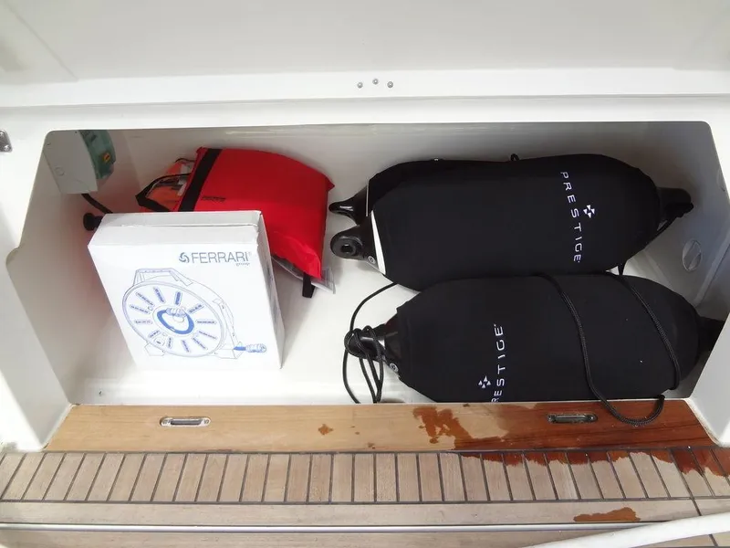 Slide: The Image of Prestige 420F 2024 - 81