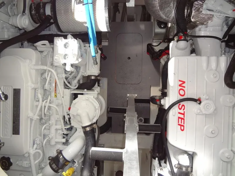 Slide: The Image of Prestige 420F 2024 - 83