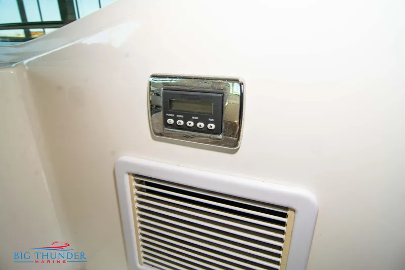 Slide: The Image of Control panel and vent on 2010 Sea Ray 540 Sundancer yacht interior. - 19