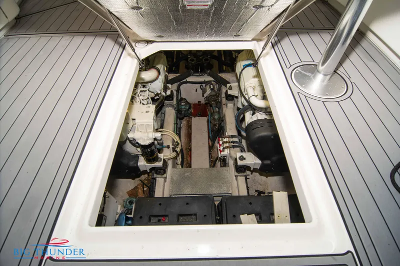 Slide: The Image of Sea Ray Sundancer 540 2010 - 90