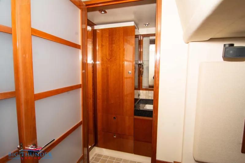 Slide: The Image of Sea Ray Sundancer 540 2010 - 81