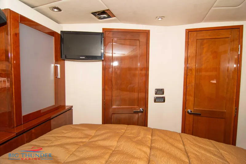 Slide: The Image of Sea Ray Sundancer 540 2010 - 68