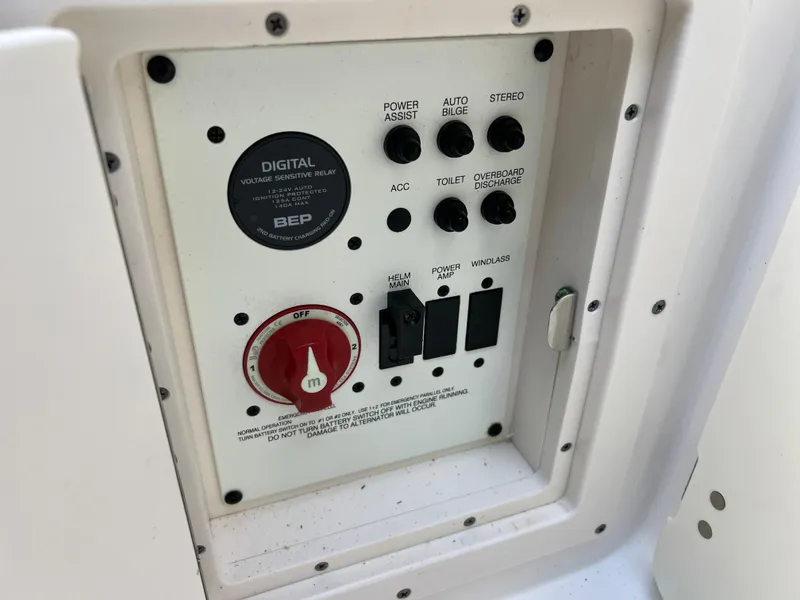 Slide: The Image of Control panel of a 2018 Robalo R242 Center Console boat. - 47