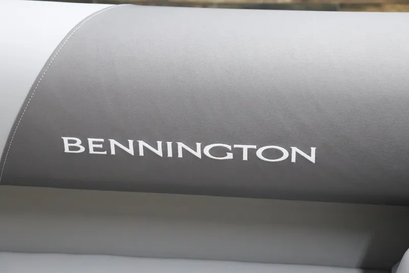Slide: The Image of 2024 Bennington 22SVL boat seat with logo. - 31
