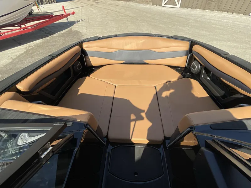 Slide: The Image of Axis A225 2024 - 190