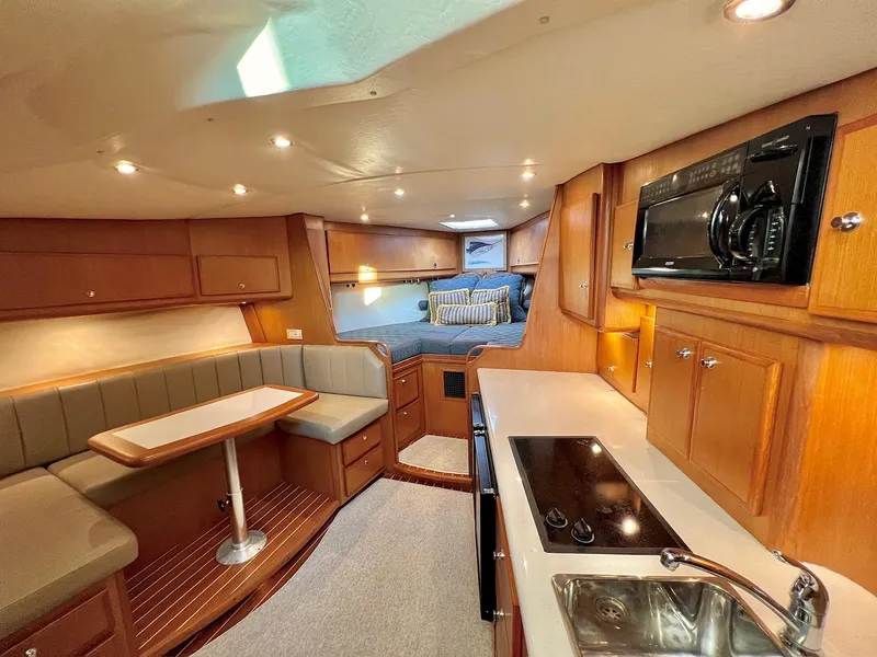 Slide: The Image of Topaz 40 Express 2007 - 7