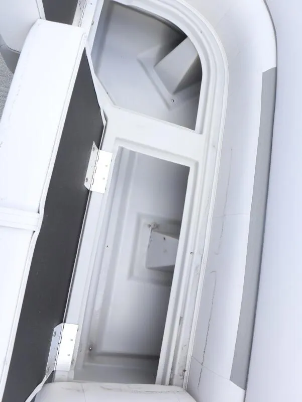 Slide: The Image of Godfrey 2086 CRUISE X 2024 - 12