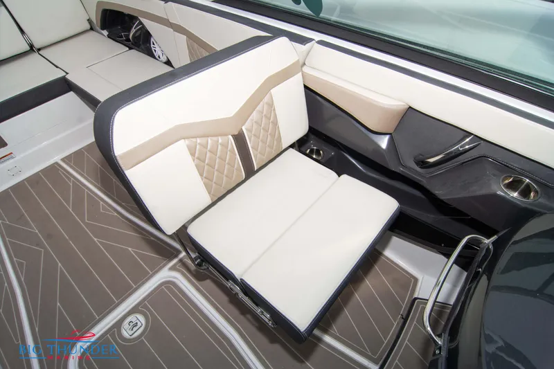 Slide: The Image of Monterey 278SS Super Sport 2024 - 54