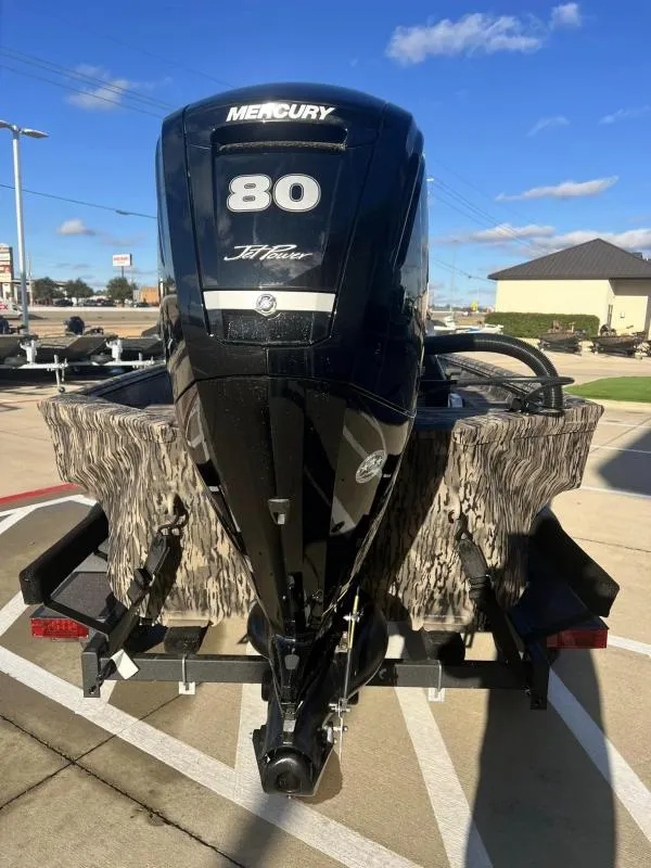 Slide: The Image of 2024 Havoc Boats 1856 FRRSC with Mercury 80 Jet Four outboard motor. - 11