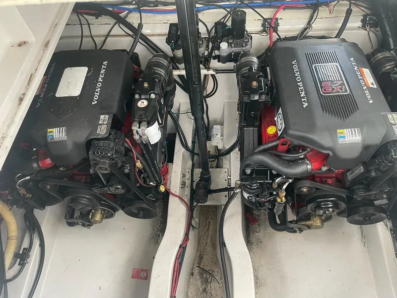Slide: The Image of Engine room of a 2005 Four Winns 348 Vista with Volvo Penta engines. - 17
