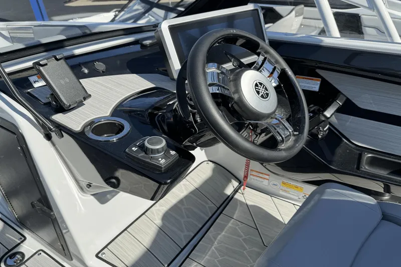 Slide: The Image of Yamaha 222XD 2024 - 17
