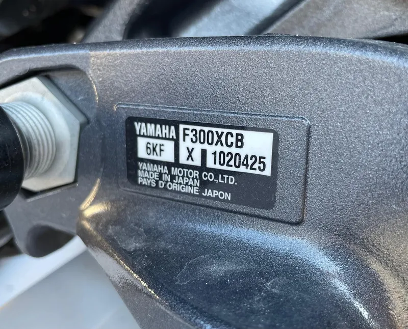 Slide: The Image of Yamaha F300XCB engine on 2024 Sea Fox 251 Bay Fox boat. - 32