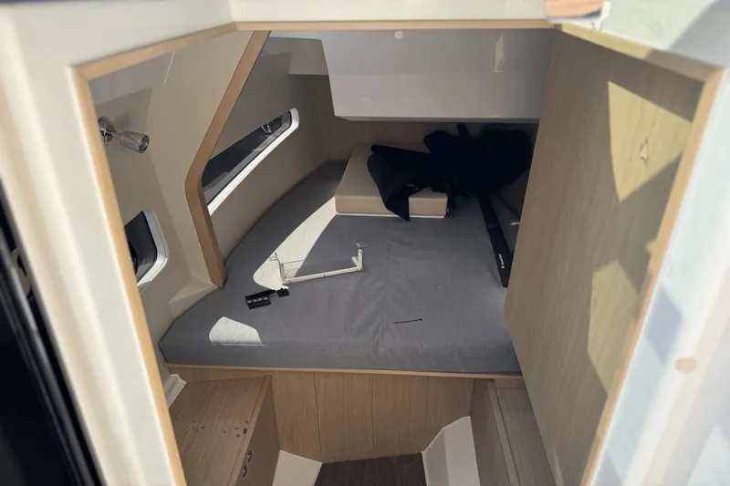 Slide: The Image of Aquila 32 Sport 2024 - 23