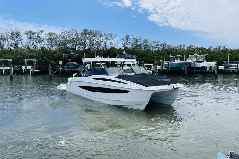 Slide: The Image of Aquila 32 Sport 2024 - 3