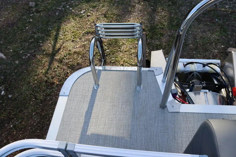 Slide: The Image of 2023 Tahoe Pontoon LT - 21' rear deck with foldable ladder. - 19