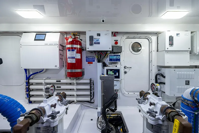 Slide: The Image of Viking 68 Convertible 2020 - 59