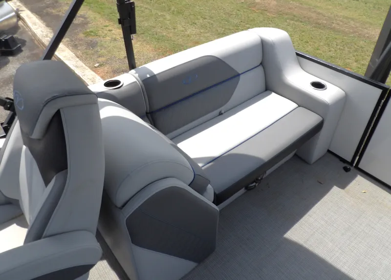 Slide: The Image of Veranda Vista Sport 22 2025 - 12