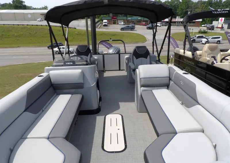 Slide: The Image of Veranda Vista Sport 22 2025 - 6