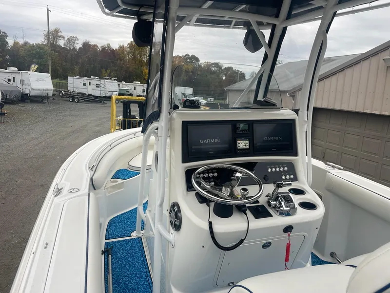 Slide: The Image of 2005 Boston Whaler Outrage 240 boat with Garmin navigation. - 5