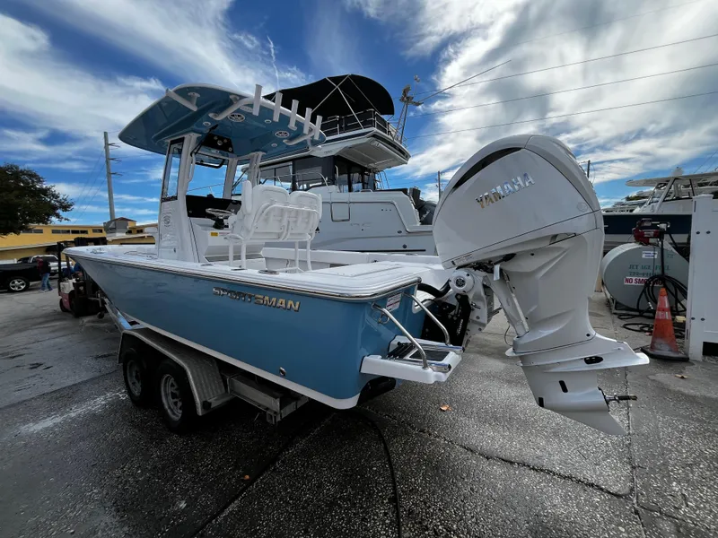Slide: The Image of 2024 Sportsman Masters 247OE Bay Boat with Yamaha outboard motor. - 6