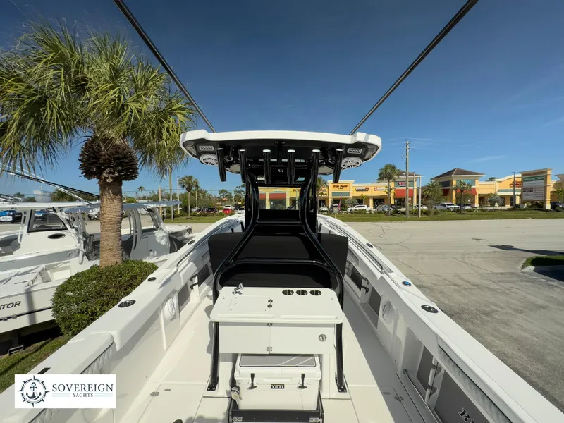Slide: The Image of 2024 Blackfin 302 boat at Sovereign Yacht dealership. - 19