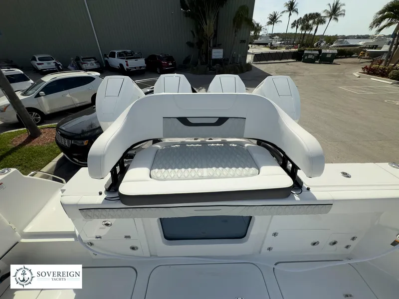 Slide: The Image of Blackfin 400 CC 2024 - 69