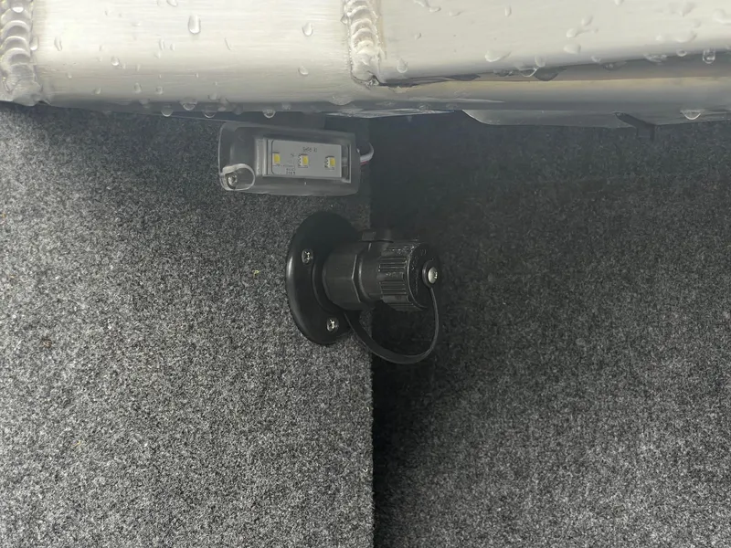 Slide: The Image of 2024 Thunder Jet 21 Chinook OS interior detail showing electrical component and wiring. - 20