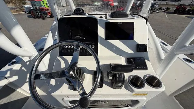 Slide: The Image of Sea Pro 210 DLX W/200HP 2024 - 17