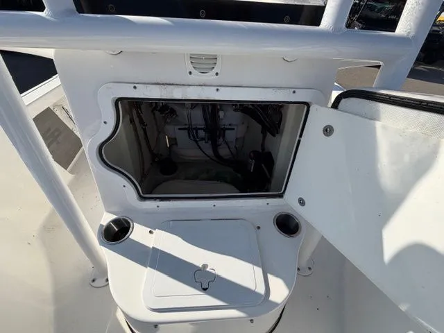 Slide: The Image of Sea Pro 210 DLX W/200HP 2024 - 20