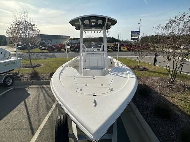 Slide: The Image of Sea Pro 210 DLX W/200HP 2024 - 4