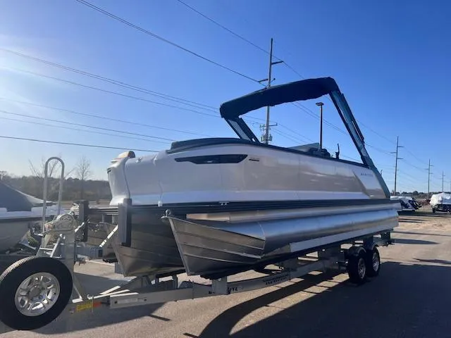 Slide: The Image of Manitou EXPLORE 24 NAVIGATOR W/250HP 2024 - 3