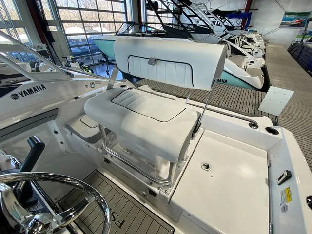 Slide: The Image of Yamaha 190 FSH Sport 2024 - 7