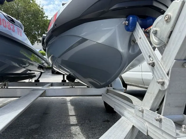 Slide: The Image of Sea-Doo RXT 2024 - 7