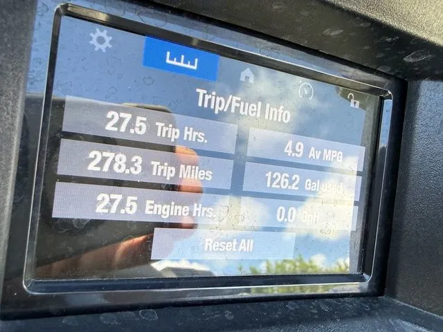 Slide: The Image of Yamaha VX Limited HO 2024 - 11