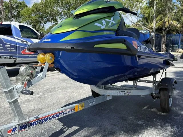 Slide: The Image of Yamaha VX Limited HO 2024 - 8