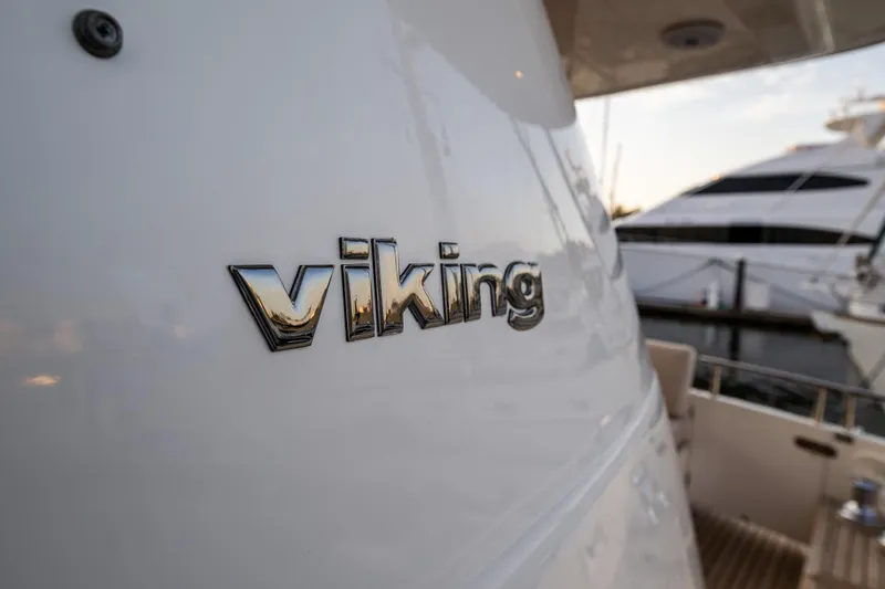 Slide: The Image of Close-up of 2002 Viking Princess 72 SportCruiser yacht logo. - 20