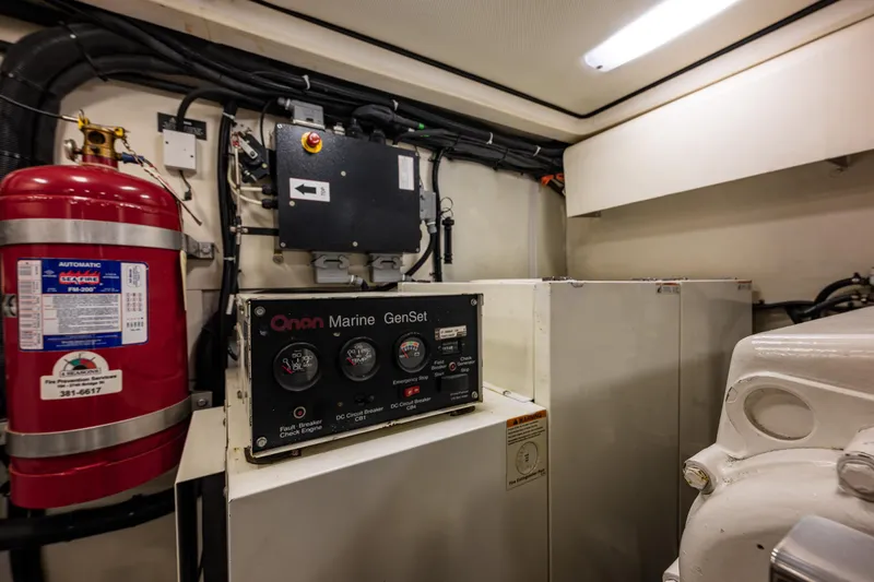 Slide: The Image of Viking 72 SportCruiser 2002 - 73