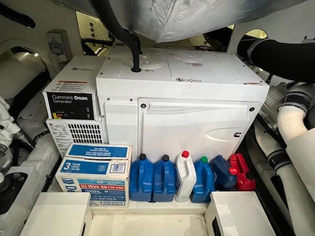 Slide: The Image of Riviera 5400 Sport Yacht 2020 - 65