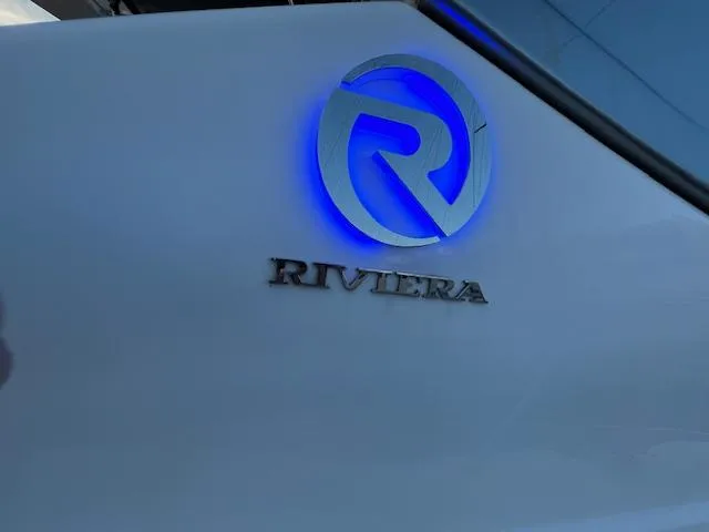 Slide: The Image of Riviera 5400 Sport Yacht 2020 - 68
