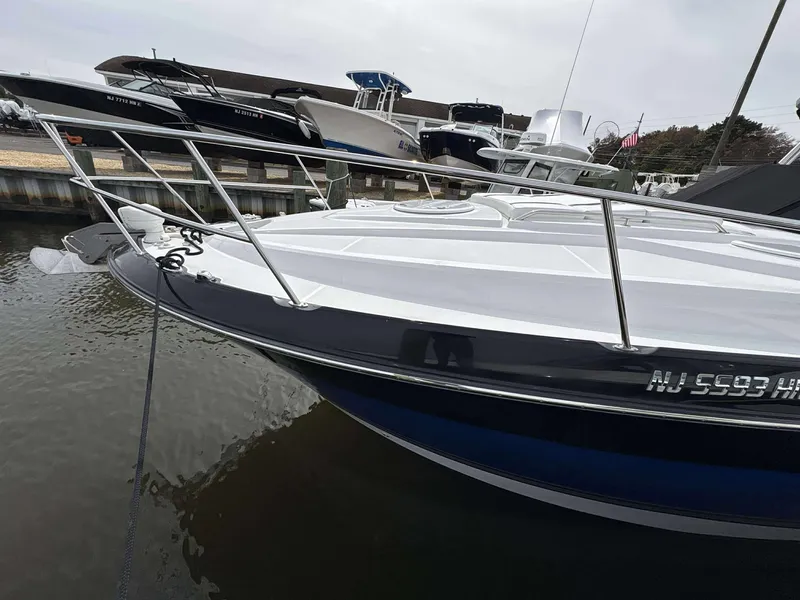 Slide: The Image of Monterey 355 SY 2020 - 30