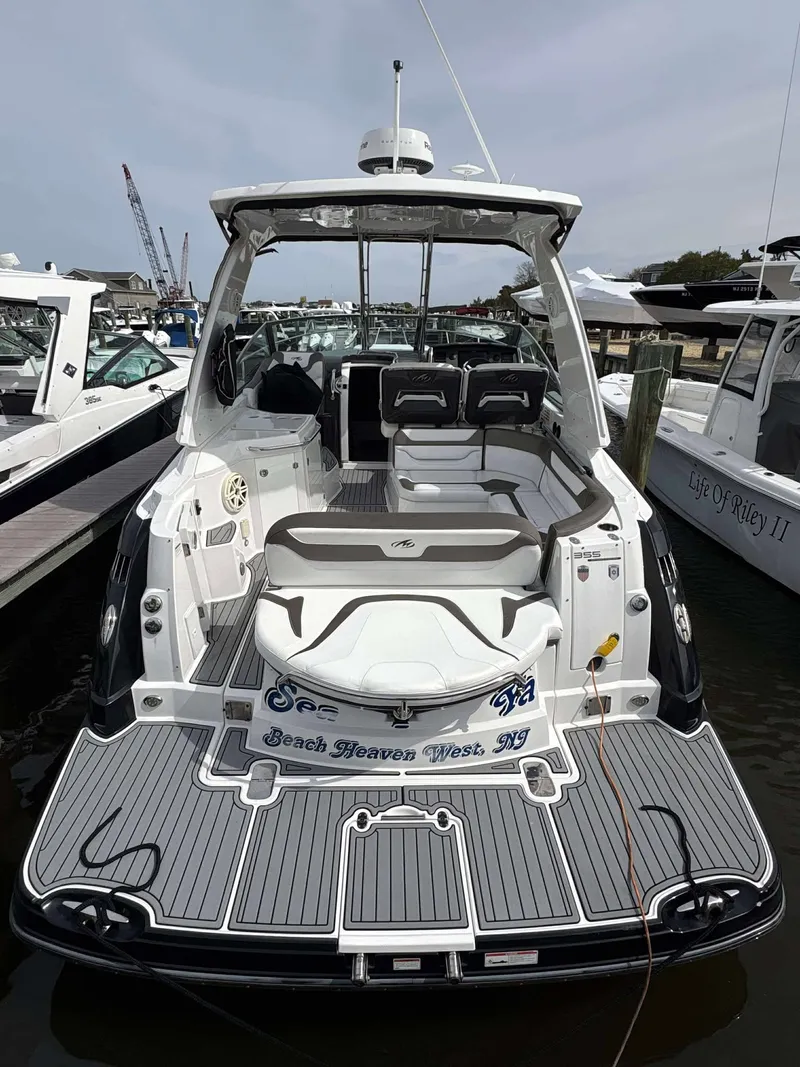 Slide: The Image of Monterey 355 SY 2020 - 18