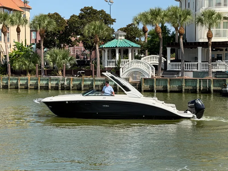 The Image of Sea Ray 270 SDX OB 2024 - 0