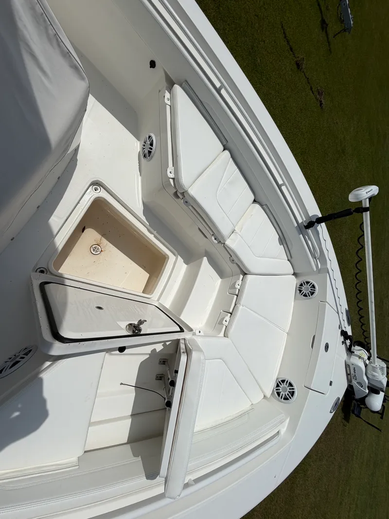 Slide: The Image of Regulator Marine 24XO 2021 - 18
