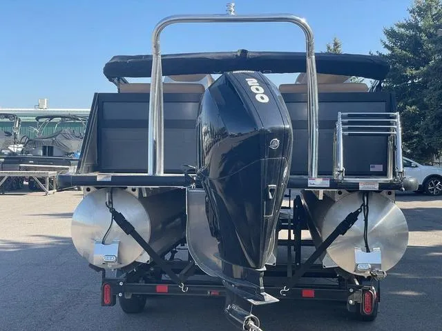 Slide: The Image of 2022 Viaggio D23Q pontoon boat with 100 HP outboard motor, rear view. - 6