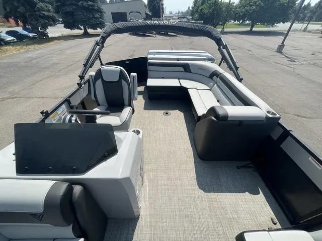 Slide: The Image of 2023 Viaggio L20C pontoon boat with spacious seating and modern design. - 7