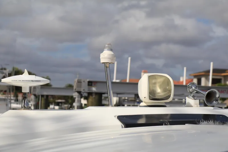 Slide: The Image of Search Light / TV Antenna / Mast Light / Horn - 40