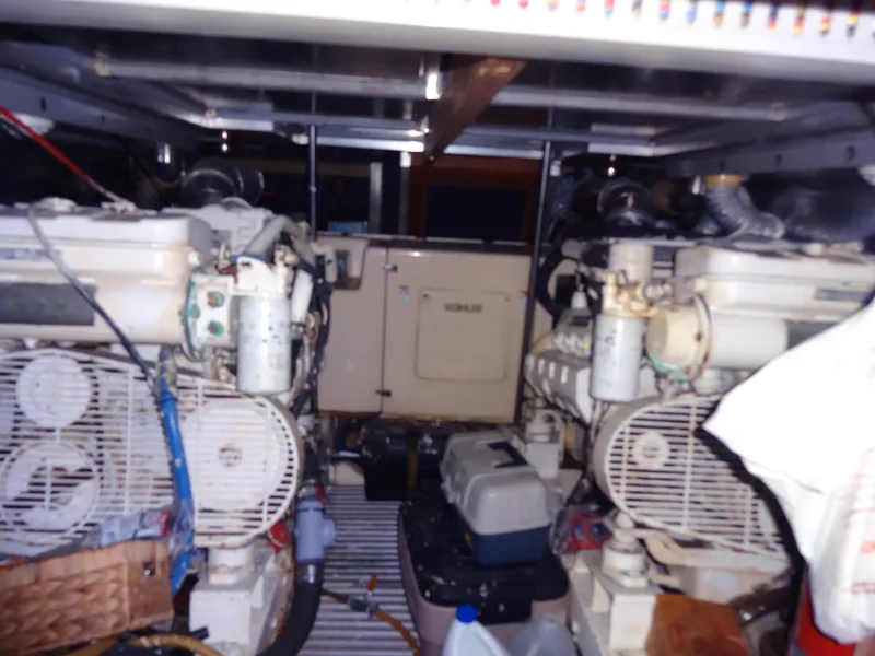 Slide: The Image of Hi-Star AFT CABIN SUNDECK MOTOR YACHT 1989 - 51
