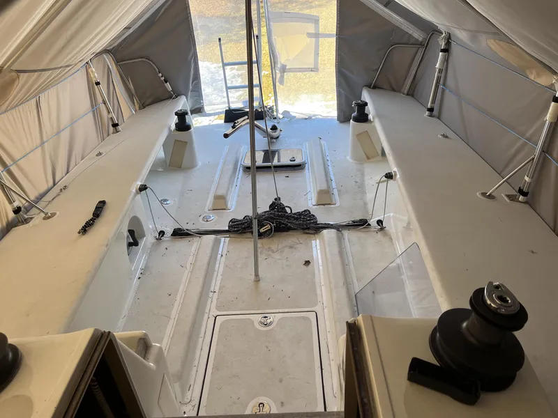 Slide: The Image of Open, Comfortable Cockpit - 17